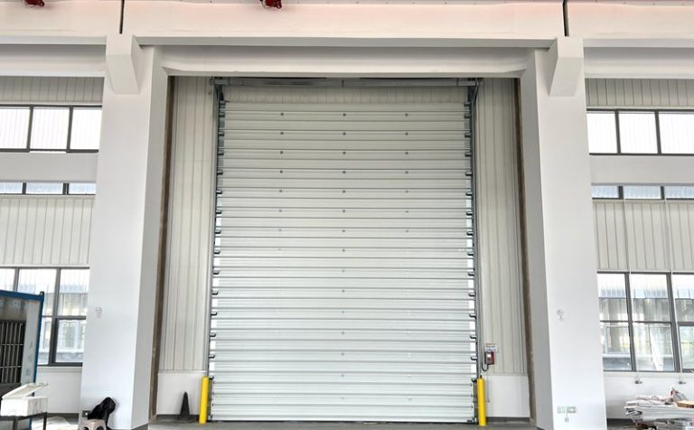 徐州電動(dòng)提升門安裝多少錢一平方米？縮略圖